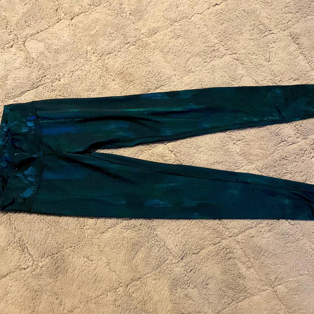 Champion work out leggings size small